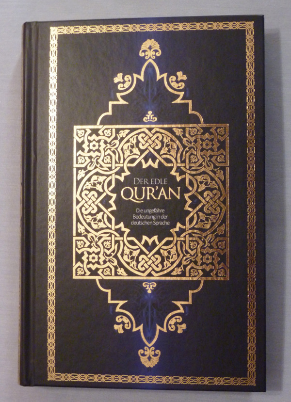 Die von "Lies!" verteilte Koran-Ausgabe.